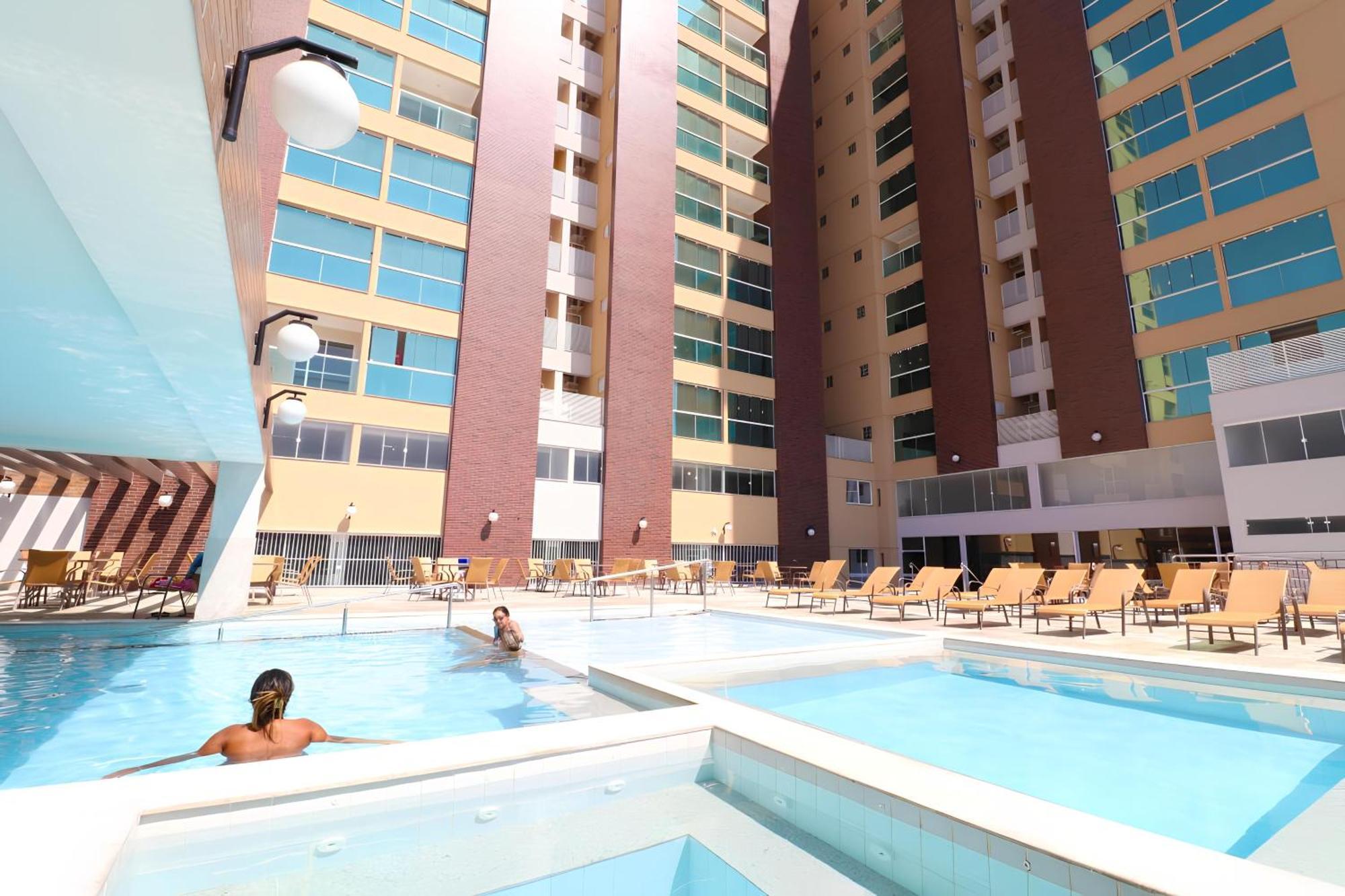 Piazza Diroma Com Acesso Ao Acqua Park Apartman Caldas Novas Kültér fotó