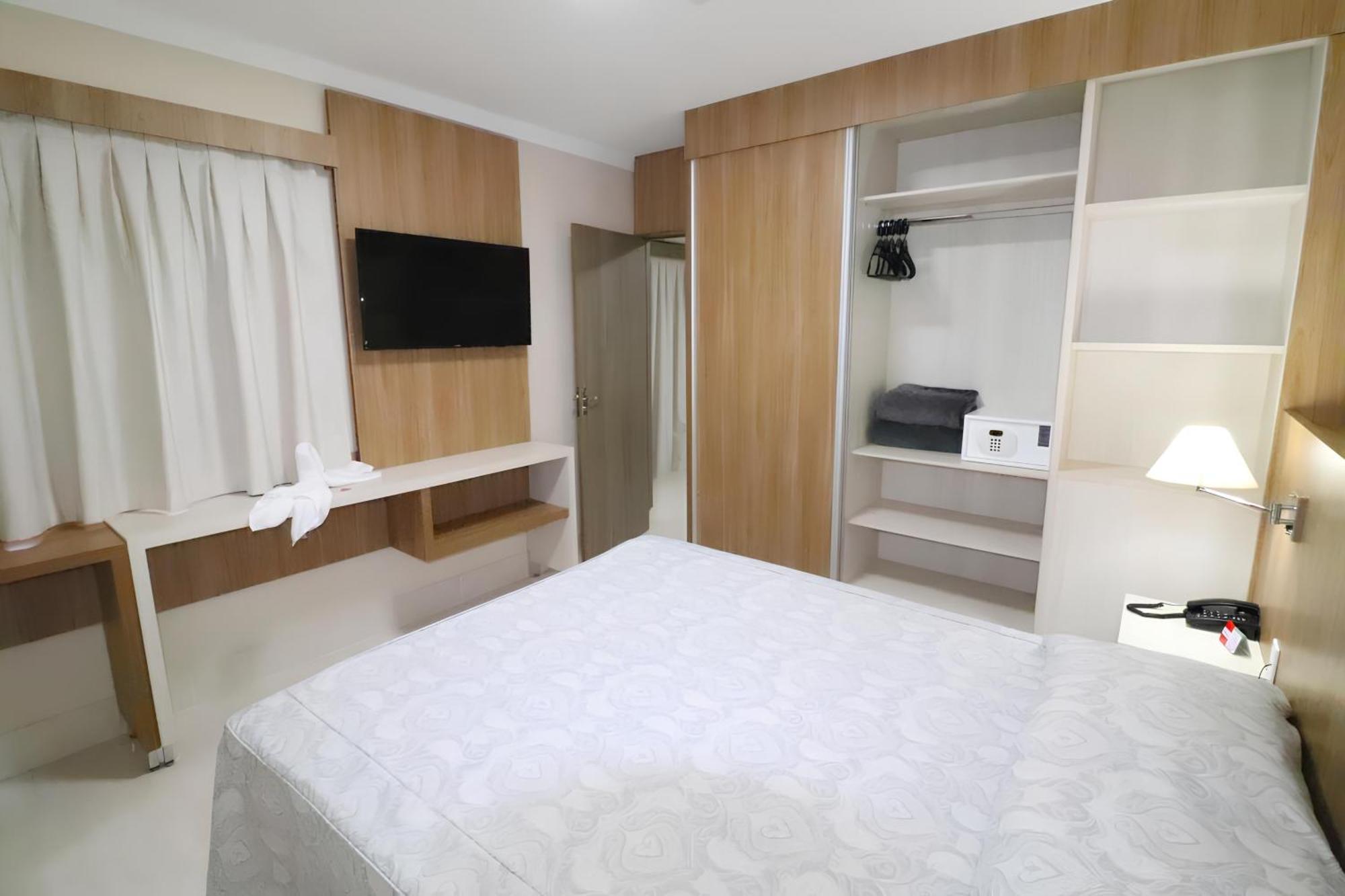 Piazza Diroma Com Acesso Ao Acqua Park Apartman Caldas Novas Kültér fotó