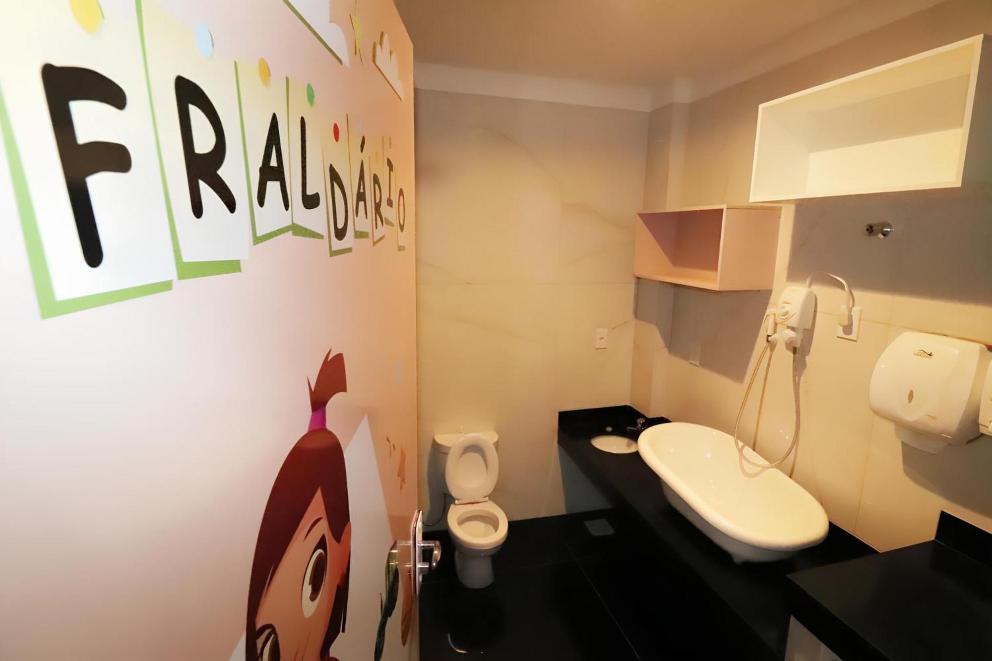 Piazza Diroma Com Acesso Ao Acqua Park Apartman Caldas Novas Kültér fotó